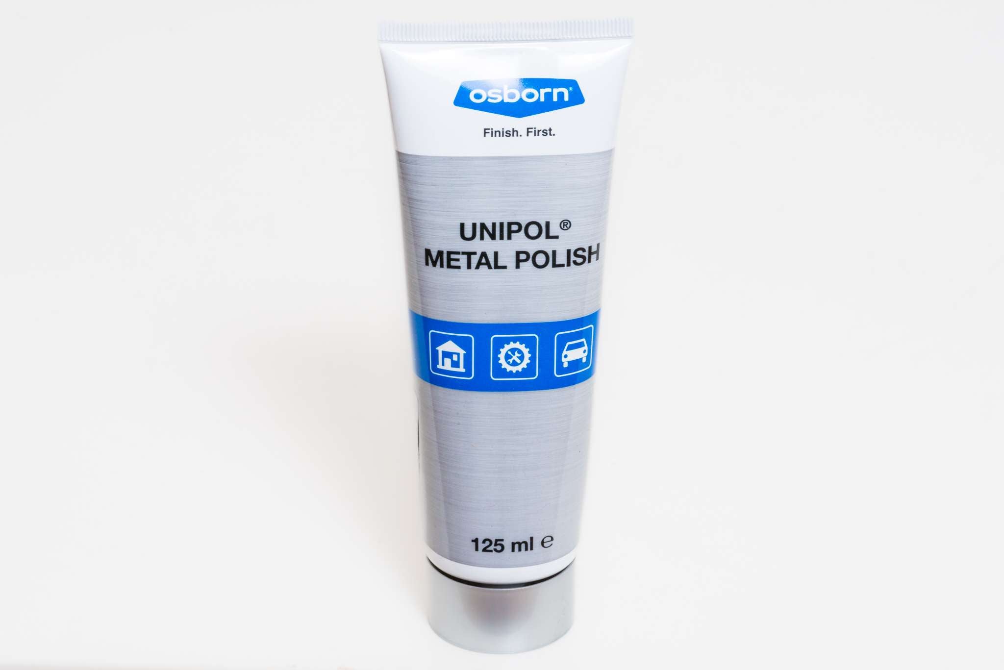 1000 ml blik Unipol - Metal Polish 1000 ml blik Unipol - Metal Polish