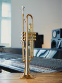 Yamaha YTR-6335RC Commercial Bb-Trompete – Goldlack, ML-Bohrung 11,65 mm, Reverse-Mundrohr, inkl. Koffer & 14B4 Mundstück, Neu & OVP